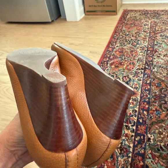 Tory Burch Tan Peep-Toe Heels - Picture 7 of 10